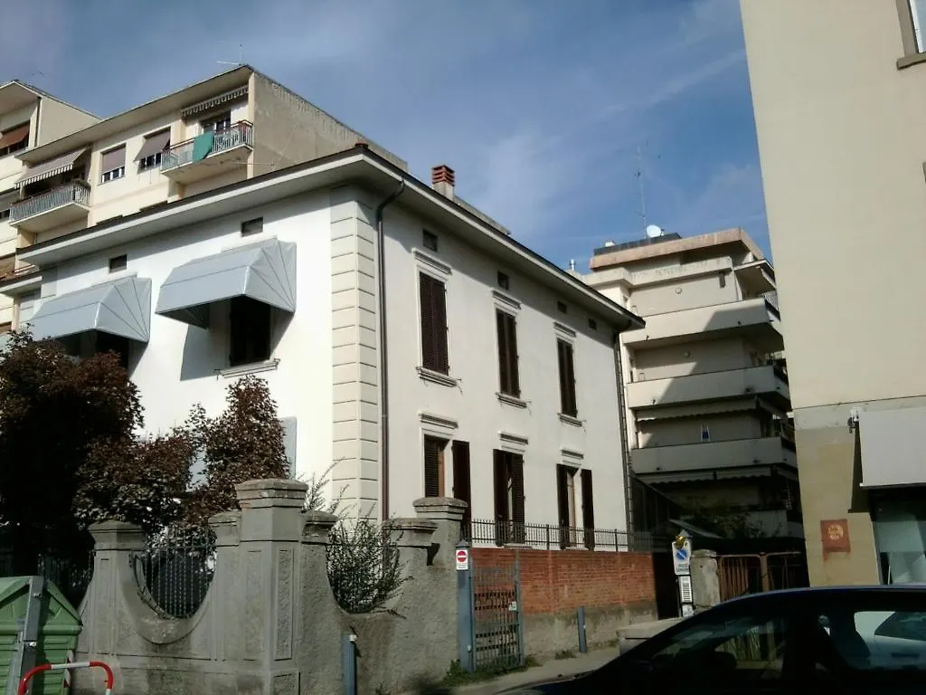 ** Konukevi Tarussio Otel Arezzo İtalya