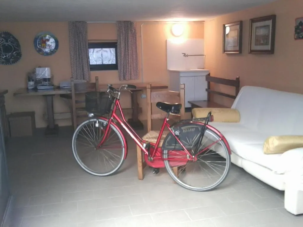 Tarussio Otel Arezzo