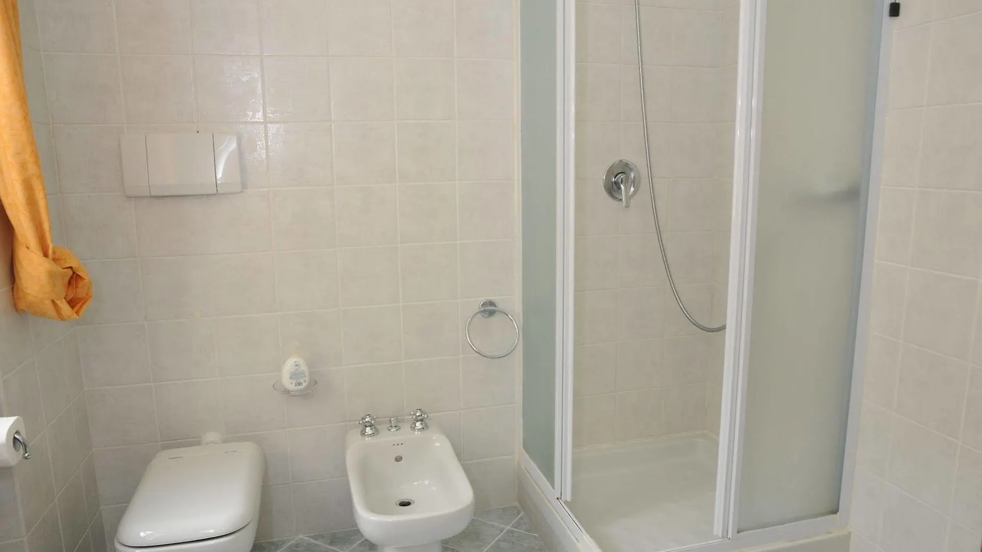 Tarussio Otel Arezzo 2*,  İtalya